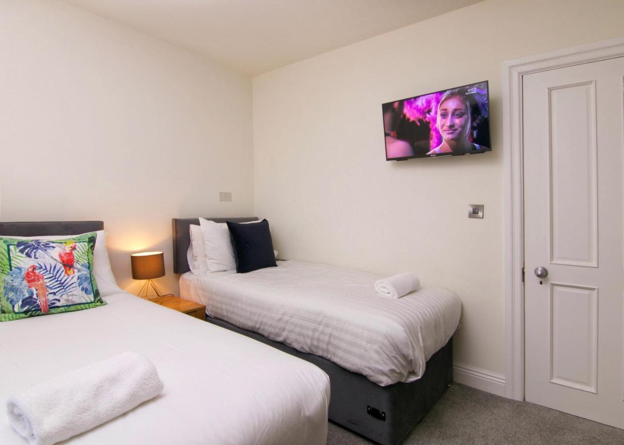 Apartamento Escape Ordinary At Castle Hume Enniskillen Exterior foto