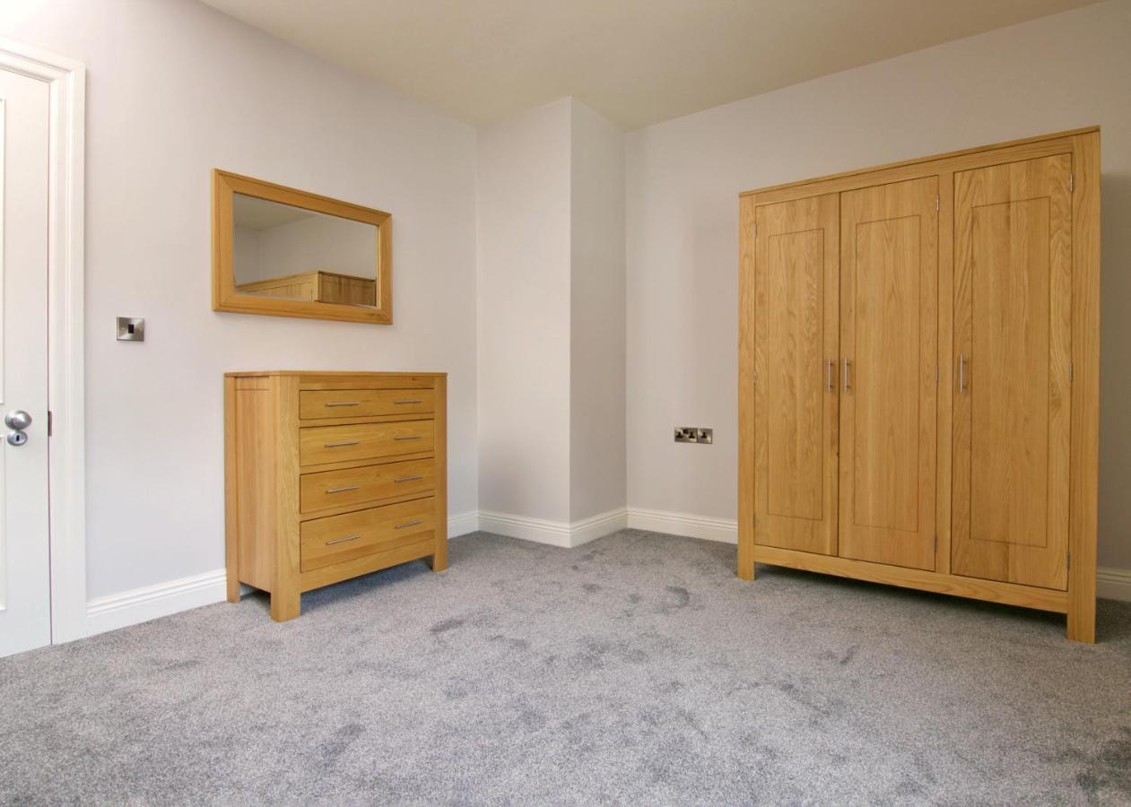 Apartamento Escape Ordinary At Castle Hume Enniskillen Exterior foto