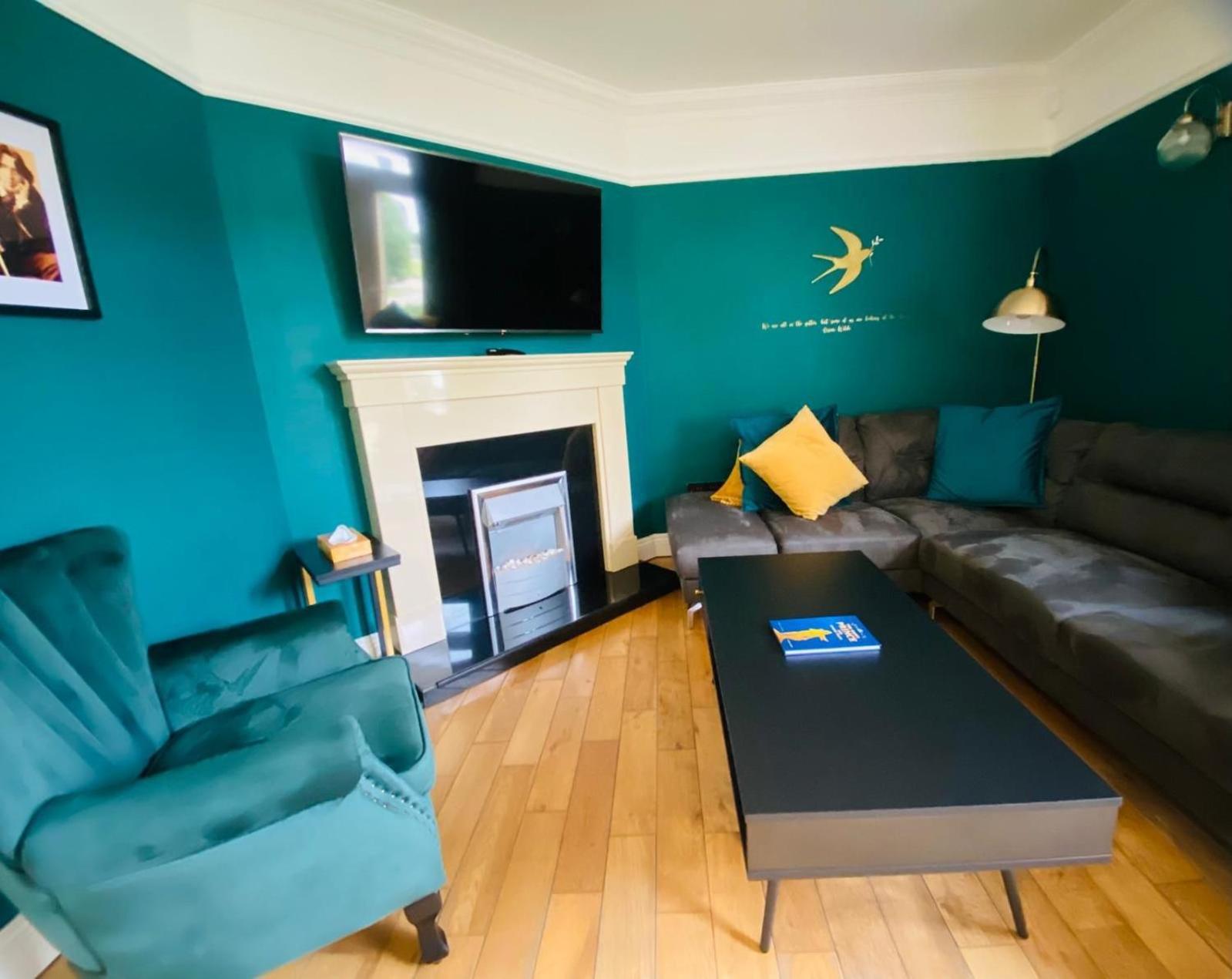 Apartamento Escape Ordinary At Castle Hume Enniskillen Exterior foto